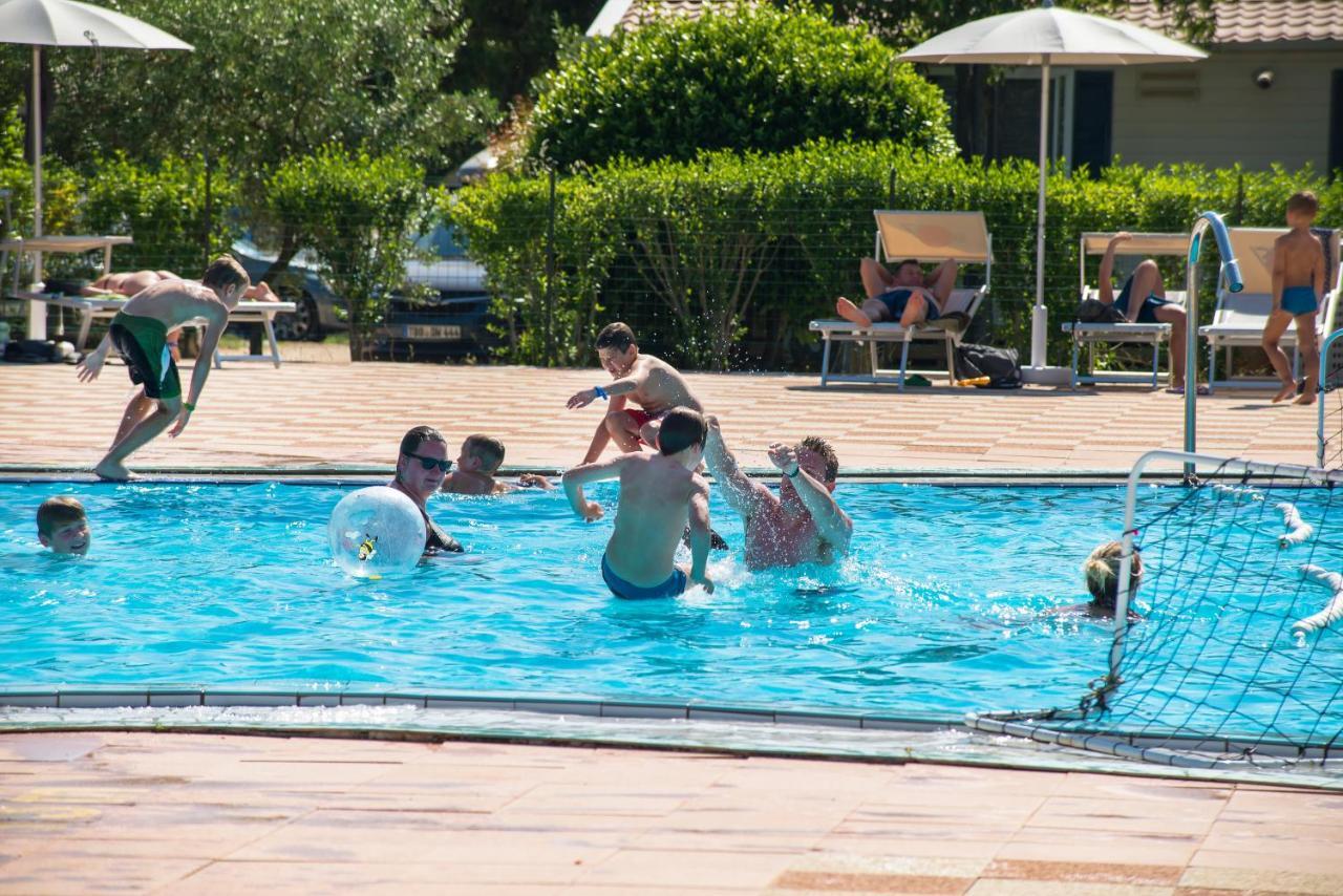 Holiday Centre Bi village Fažana Esterno foto